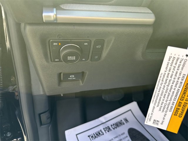 New 2025 Ford Expedition Max Active image 18