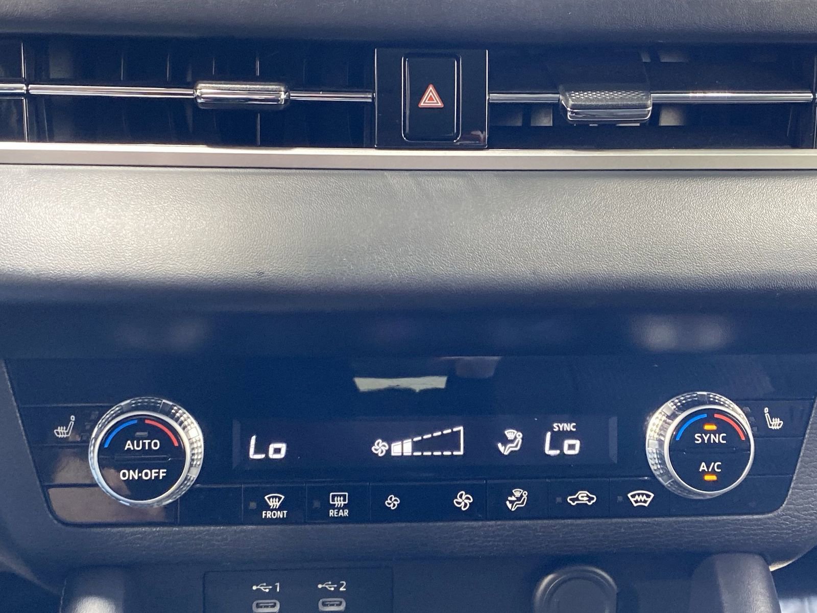 Used 2025 Mitsubishi Outlander ES image 19