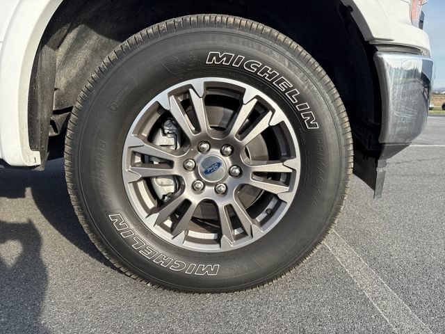 Used 2020 Ford F150 Lariat w/ Equipment Group 501A Mid image 11