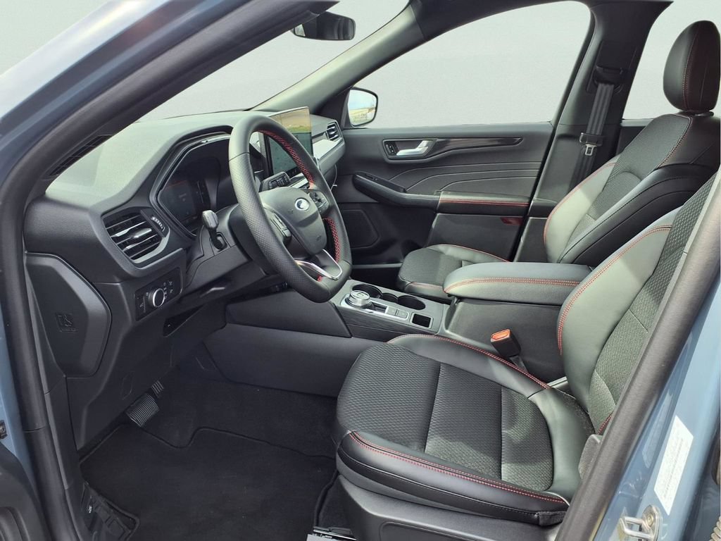 New 2026 Ford Escape ST-Line w/ Tech Pack #1 FWD image 19