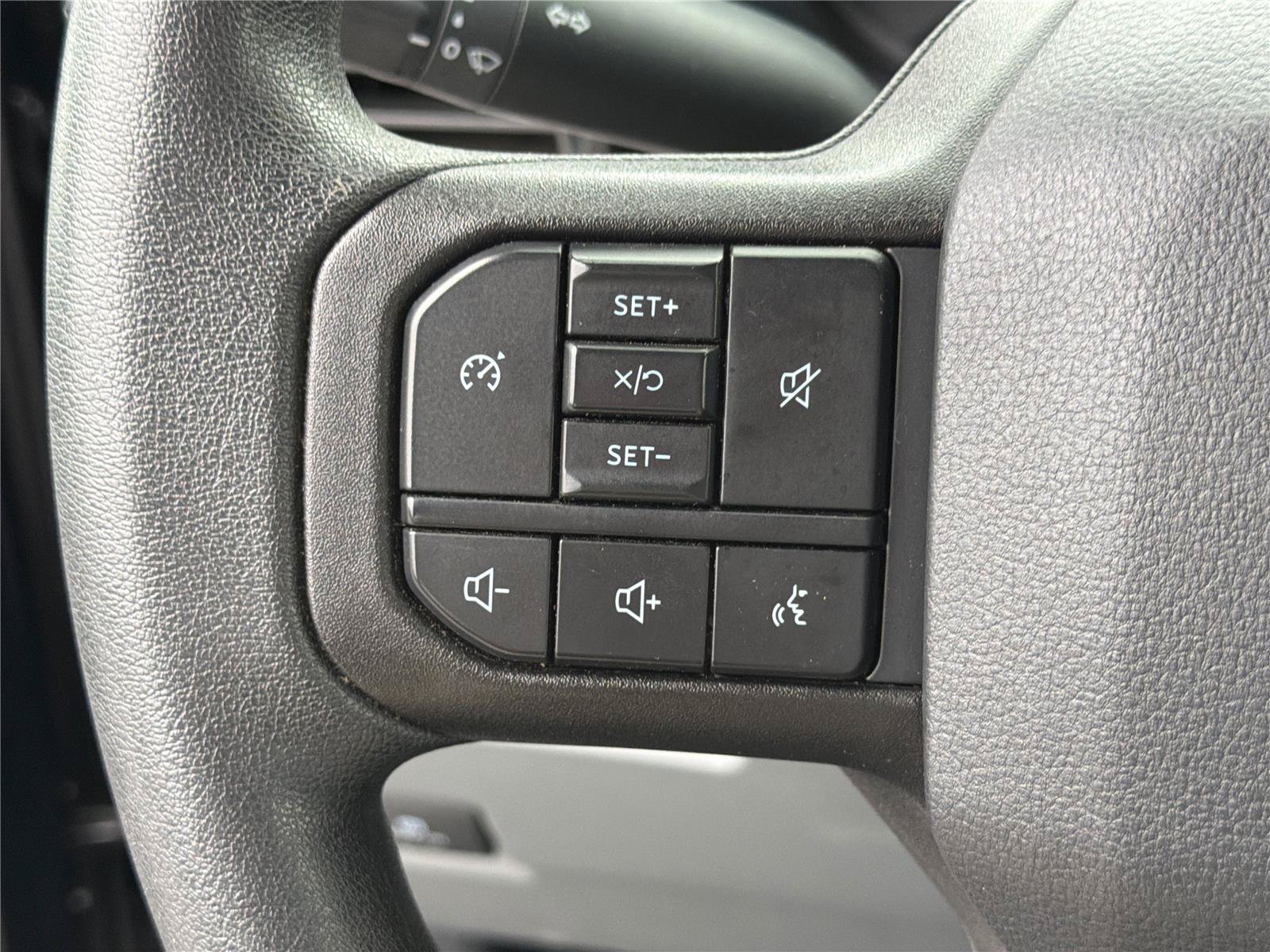 Used 2025 Ford F250 XLT AWD/4WD image 24