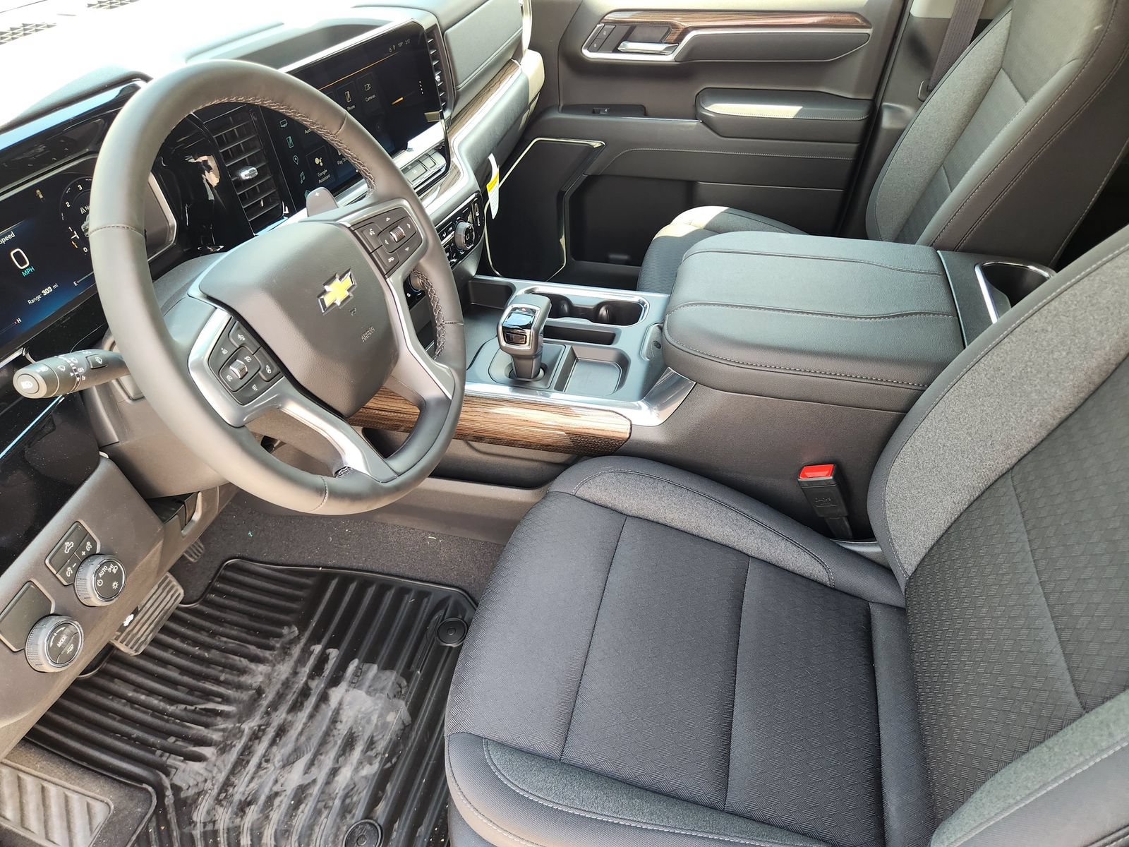 New 2026 Chevrolet Silverado 1500 LT w/ Texas Edition Plus RWD image 13