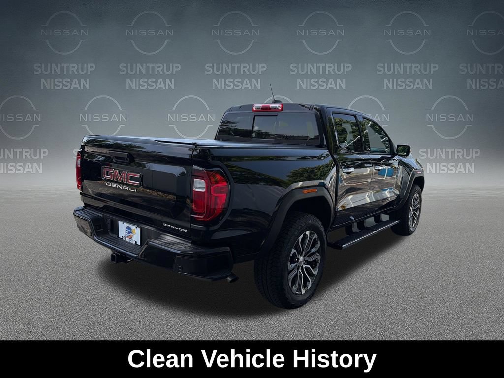 Used 2024 GMC Canyon Denali AWD/4WD image 6