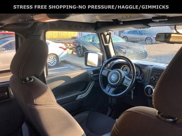 Used 2017 Jeep Wrangler Unlimited Sahara image 29