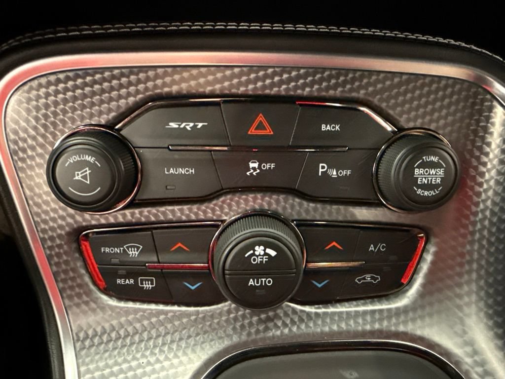 Used 2016 Dodge Challenger SRT Hellcat RWD image 21
