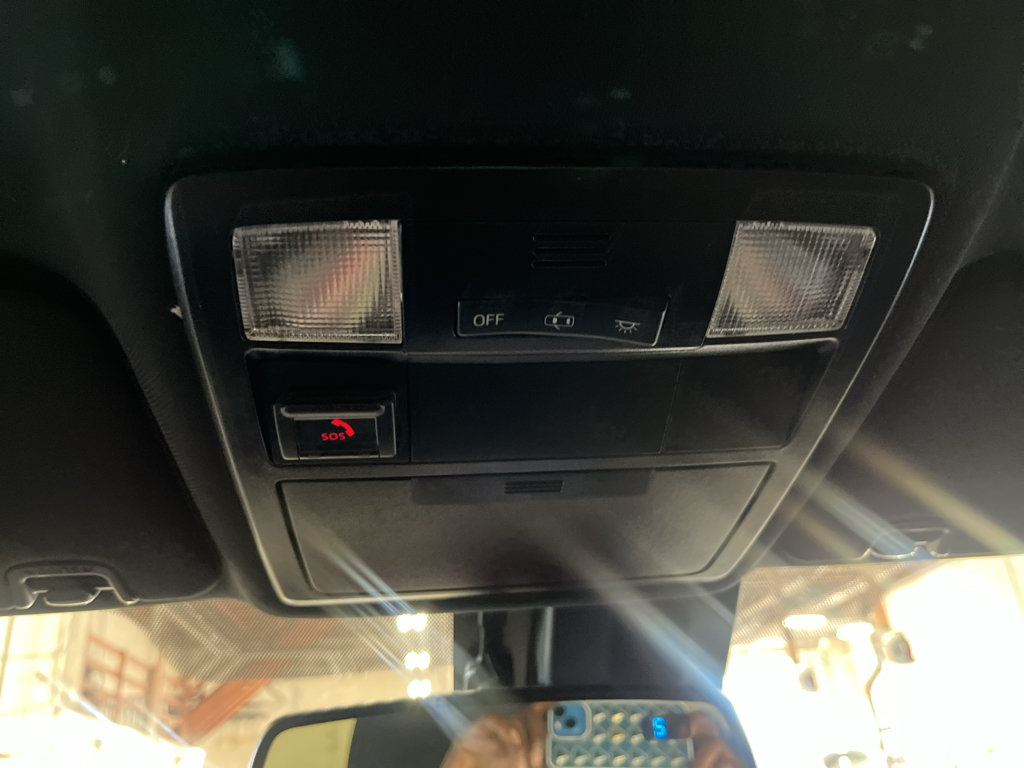 Used 2021 Toyota Tacoma TRD Sport AWD/4WD image 42