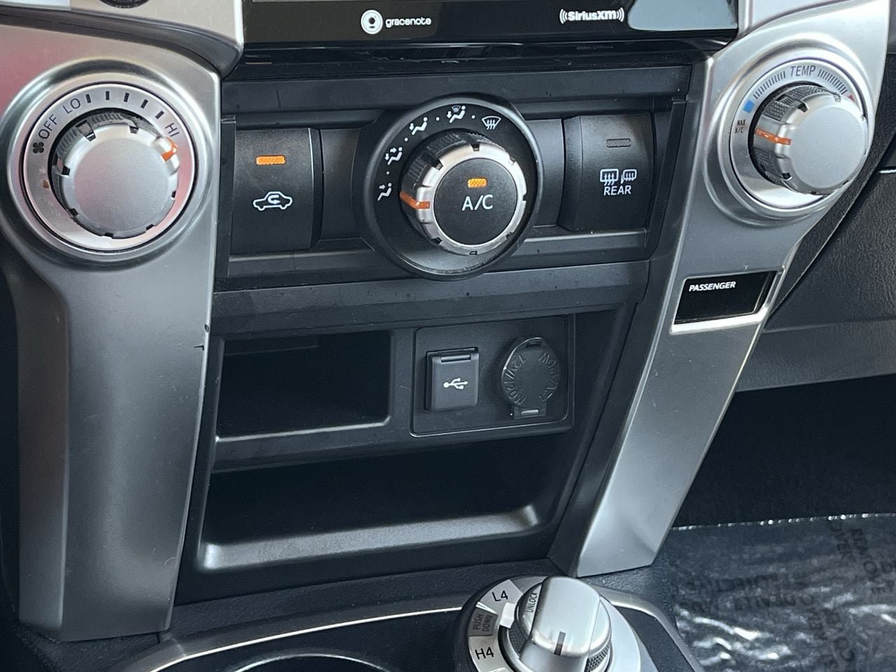 Used 2024 Toyota 4Runner TRD Sport AWD/4WD image 18