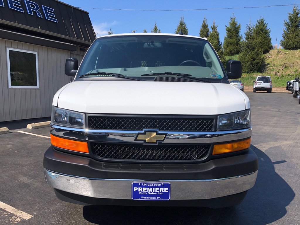 Used 2024 Chevrolet Express 2500 w/ Driver Convenience Package image 8
