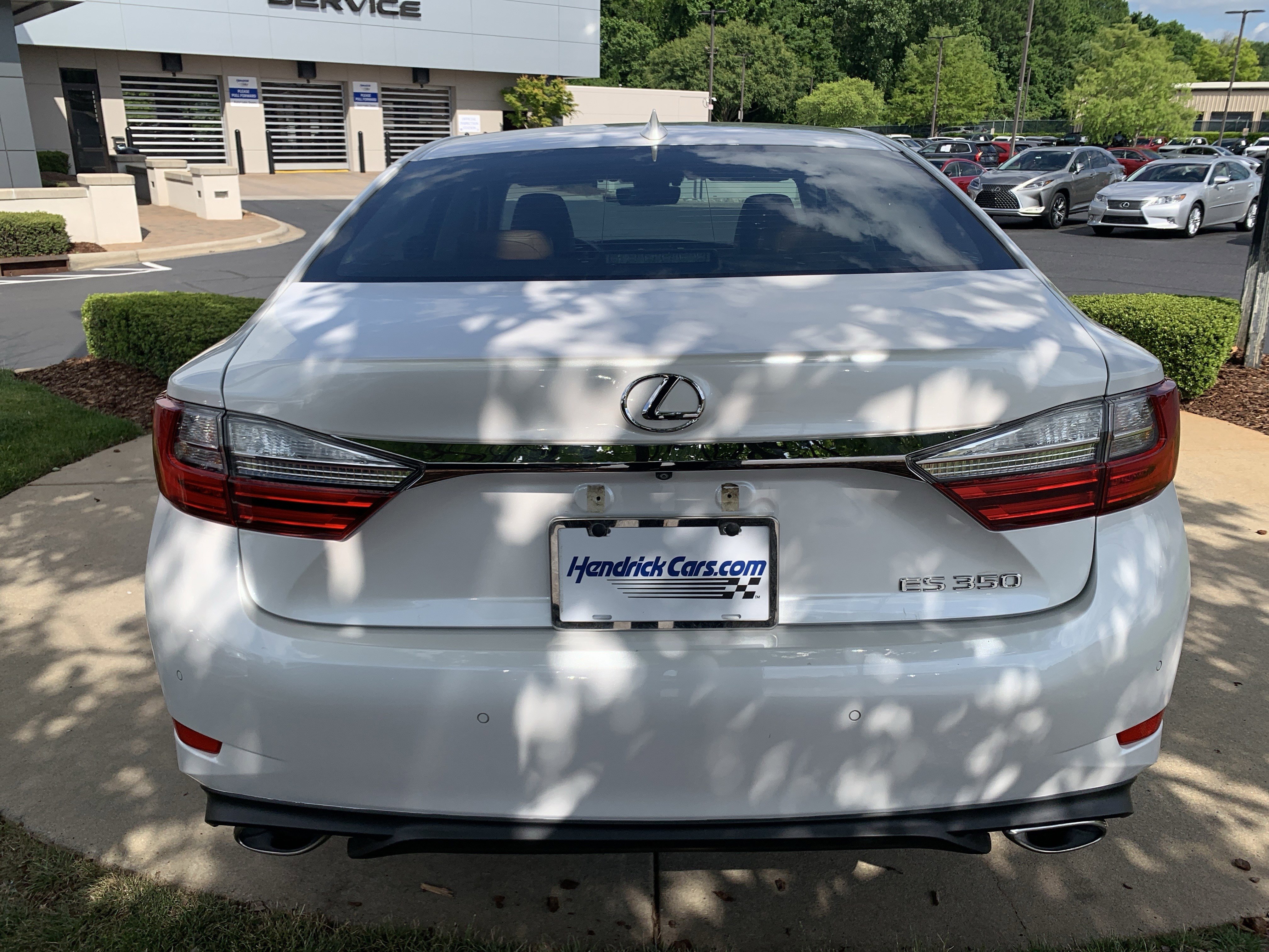 Used 2018 Lexus ES 350 w/ Luxury Package w/Wood Trim FWD image 9