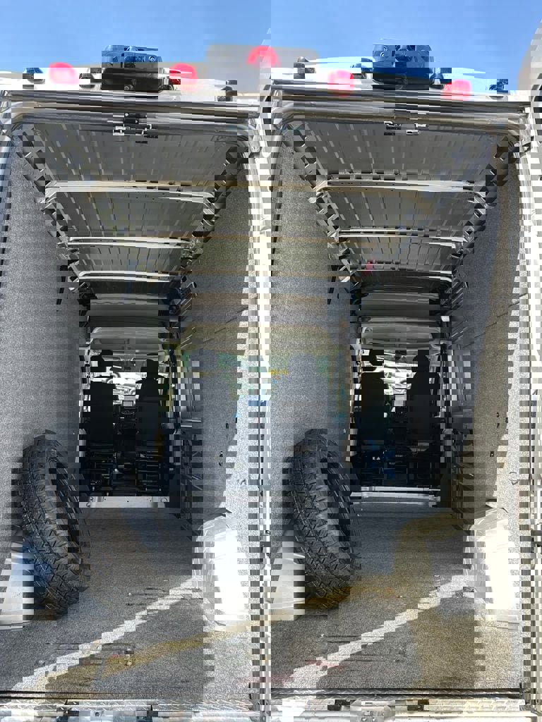 Used 2017 RAM ProMaster 1500 w/ Interior Convenience Group image 26