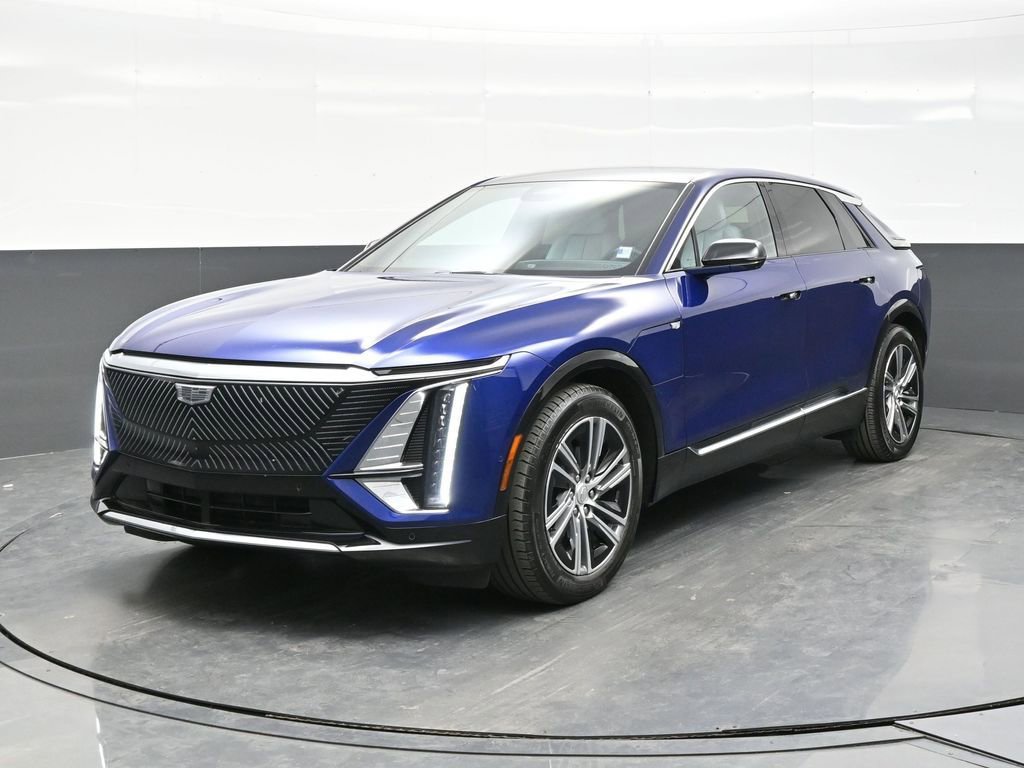 Certified 2024 Cadillac Lyriq Luxury w/ LPO, Floor Liner Package AWD/4WD image 2