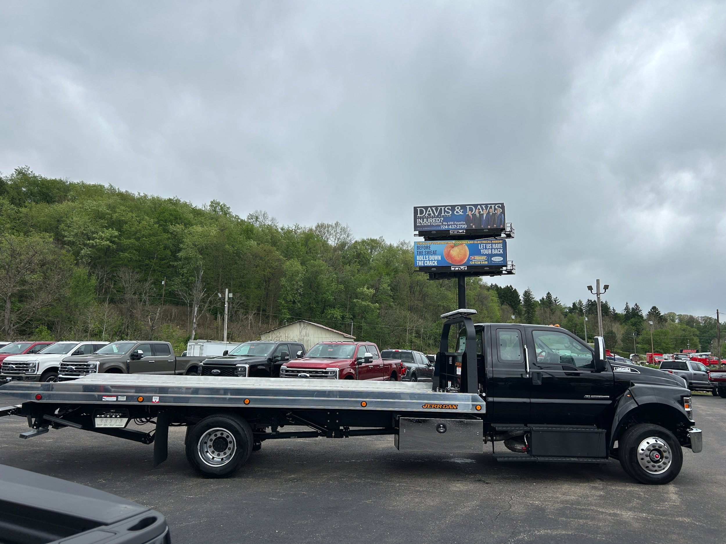 New 2025 Ford F650 2WD SuperCab Super Duty image 14