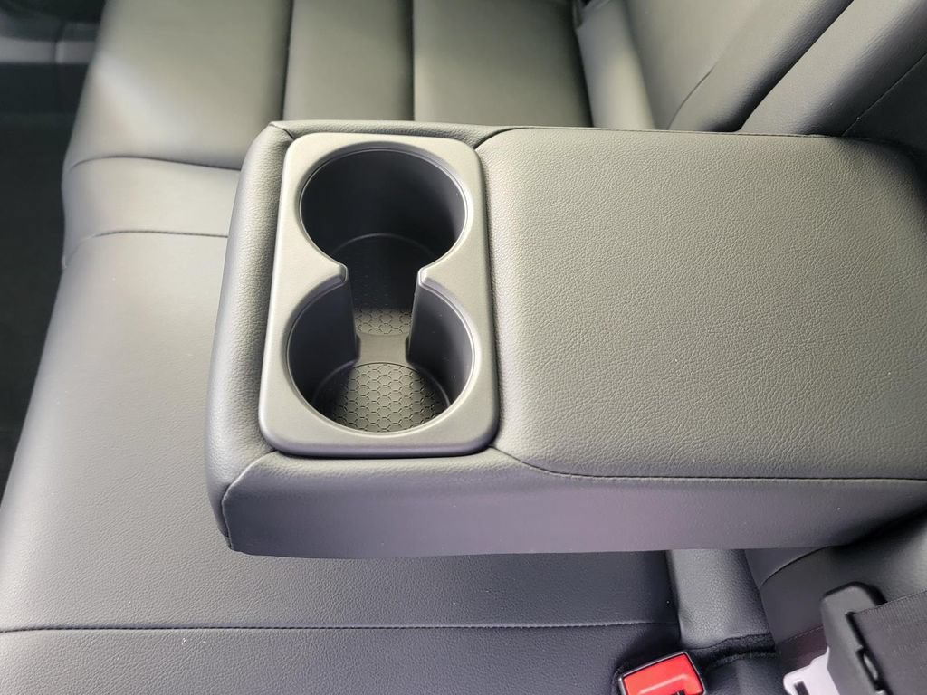 Used 2024 Nissan Rogue SL AWD/4WD image 25