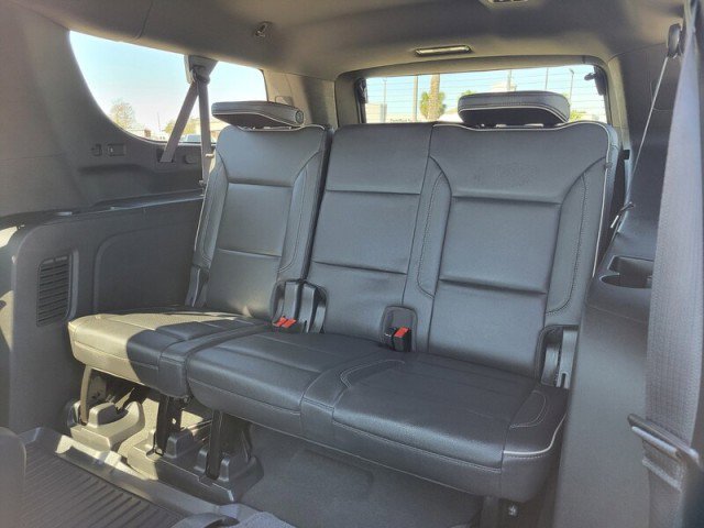 Used 2021 Chevrolet Suburban Premier w/ Premium Package image 36