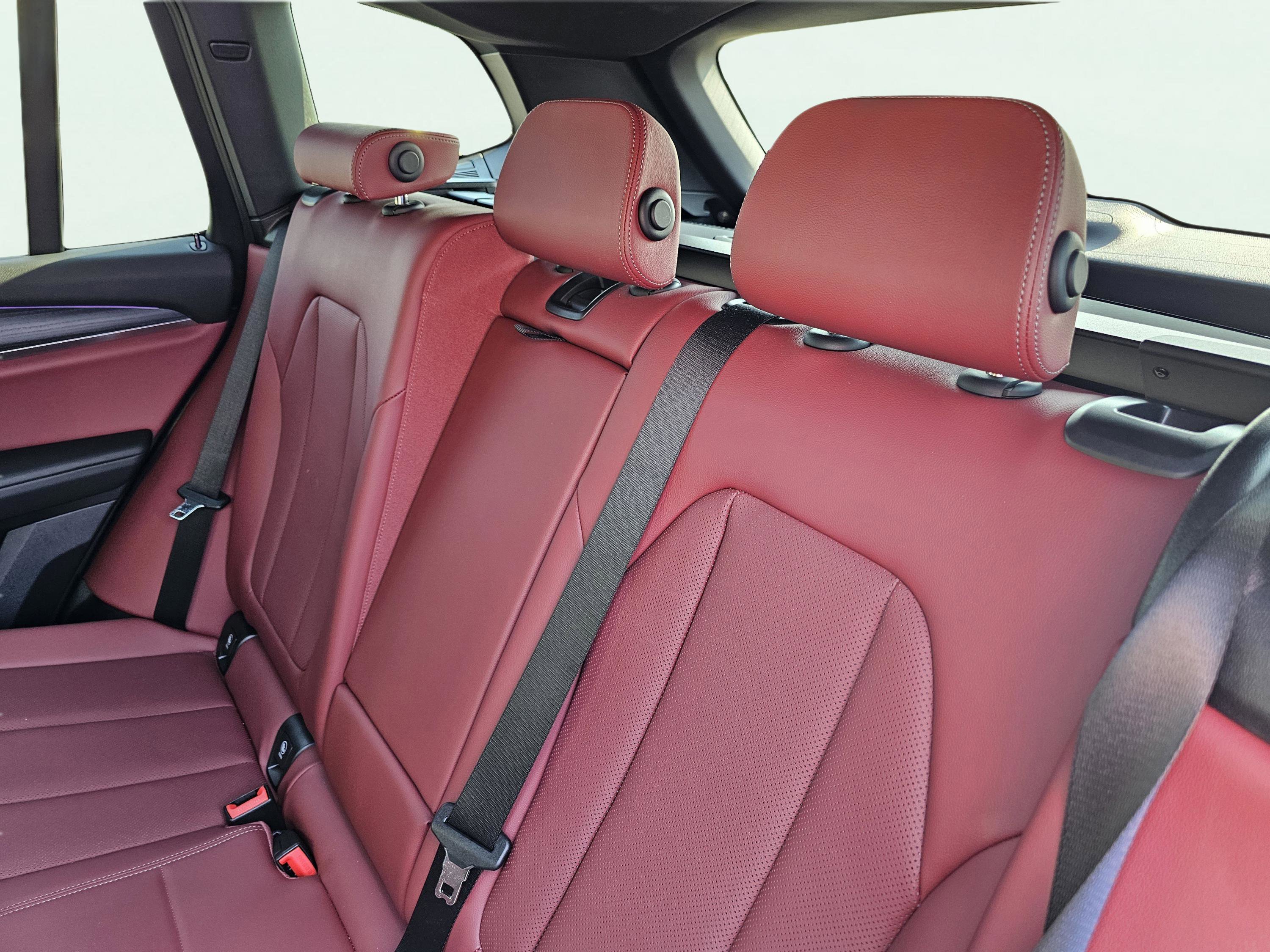 Used 2023 BMW X3 sDrive30i w/ Premium Package image 35