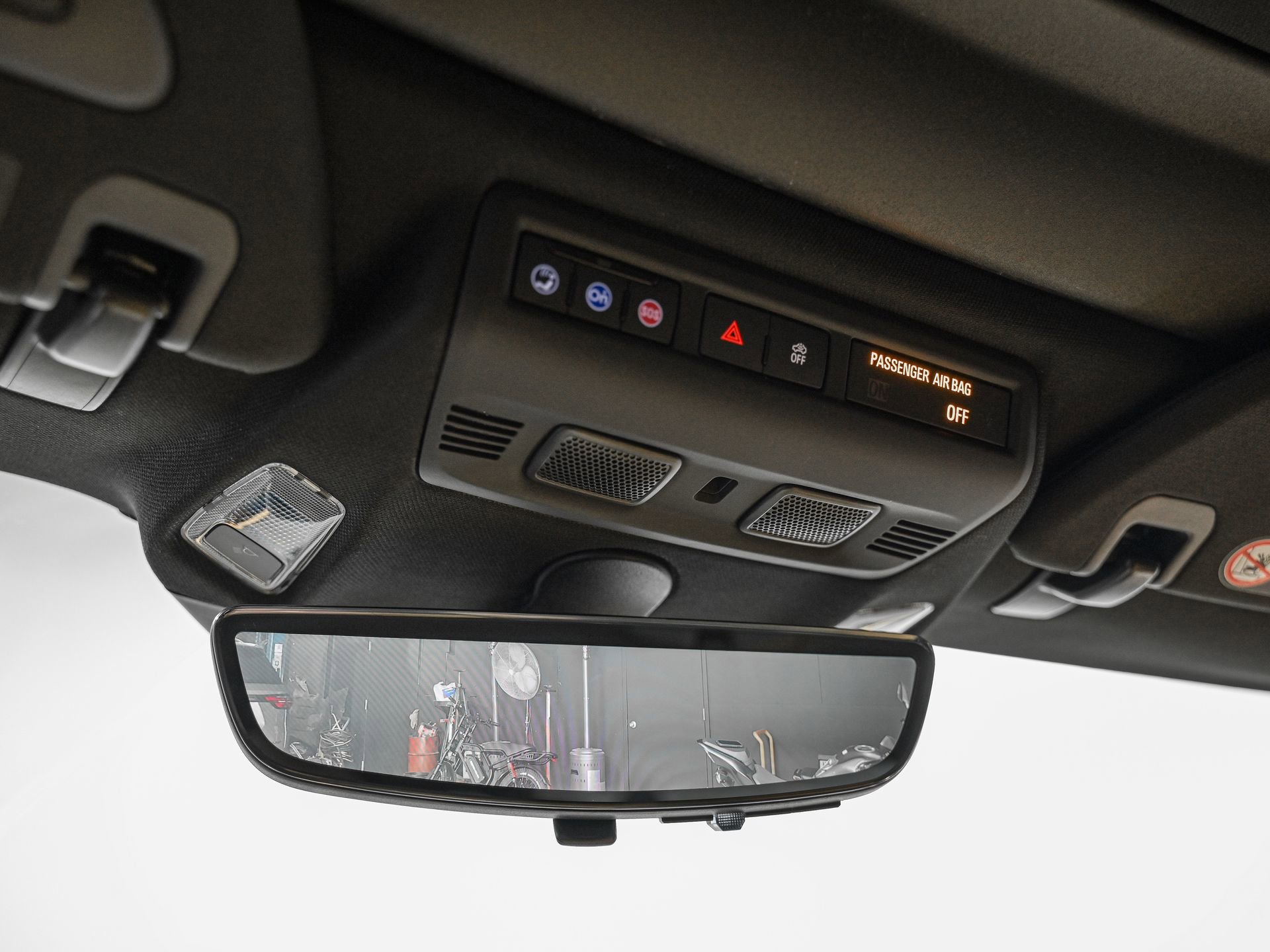 Used 2022 Chevrolet Corvette Stingray Preferred Cpe w/ Z51 Performance Package image 21