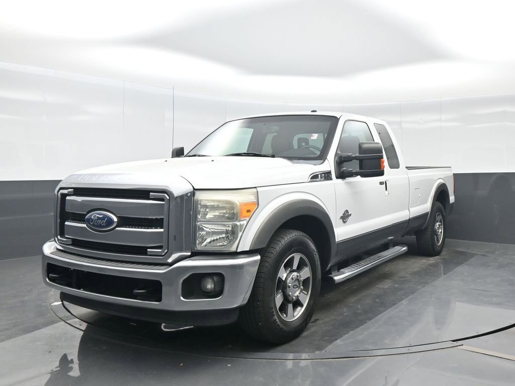 Used 2011 Ford F250 Lariat w/ Lariat Interior Pkg image 6