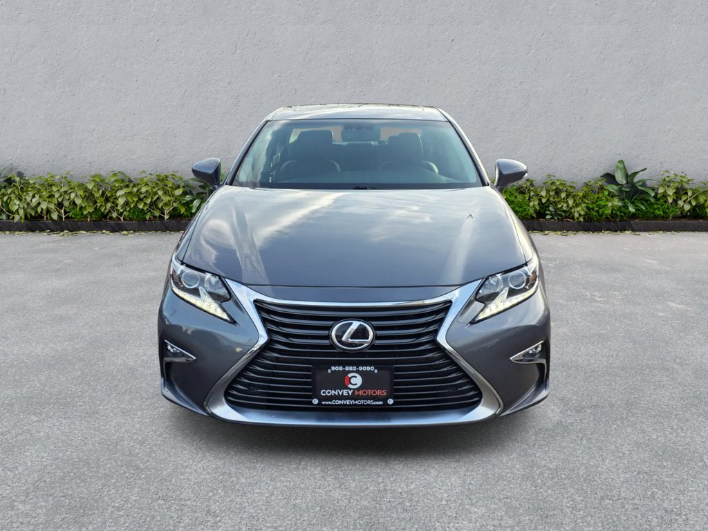 Used 2016 Lexus ES 350 w/ Navigation System Package FWD image 3