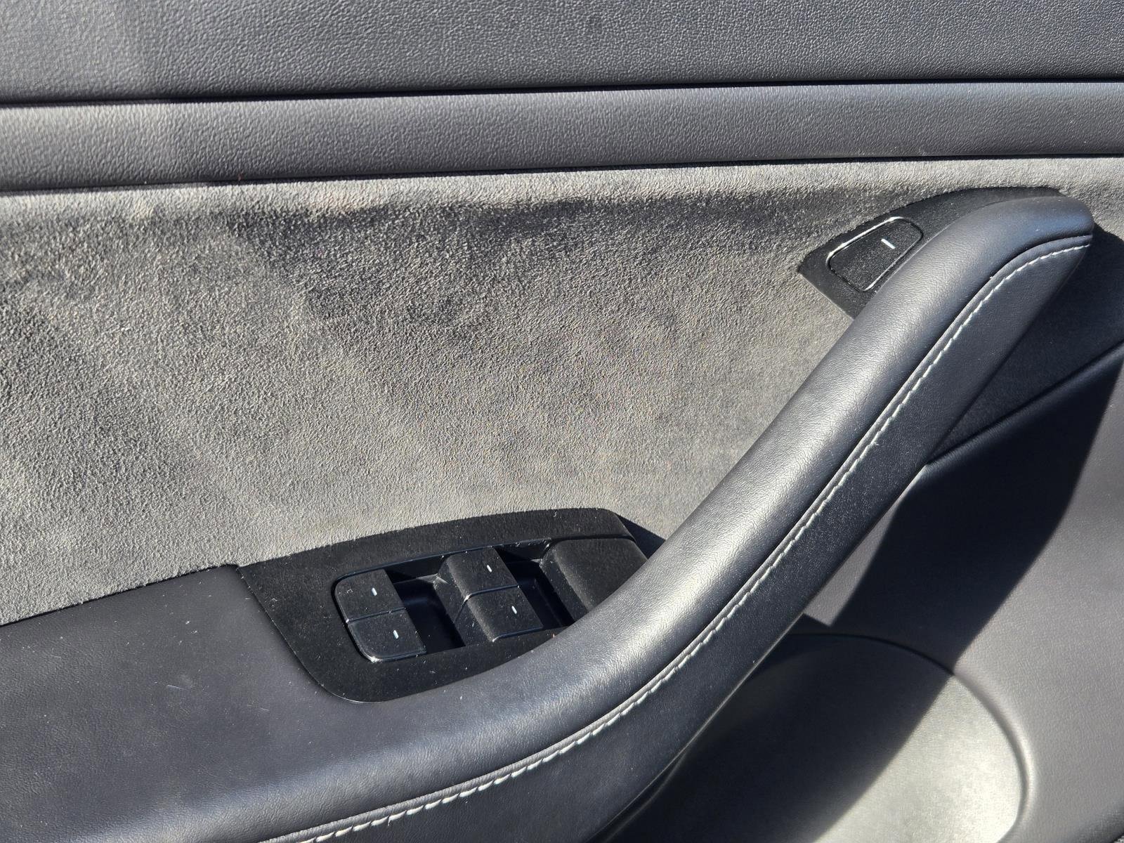 Used 2019 Tesla Model 3 Standard Range Plus image 19