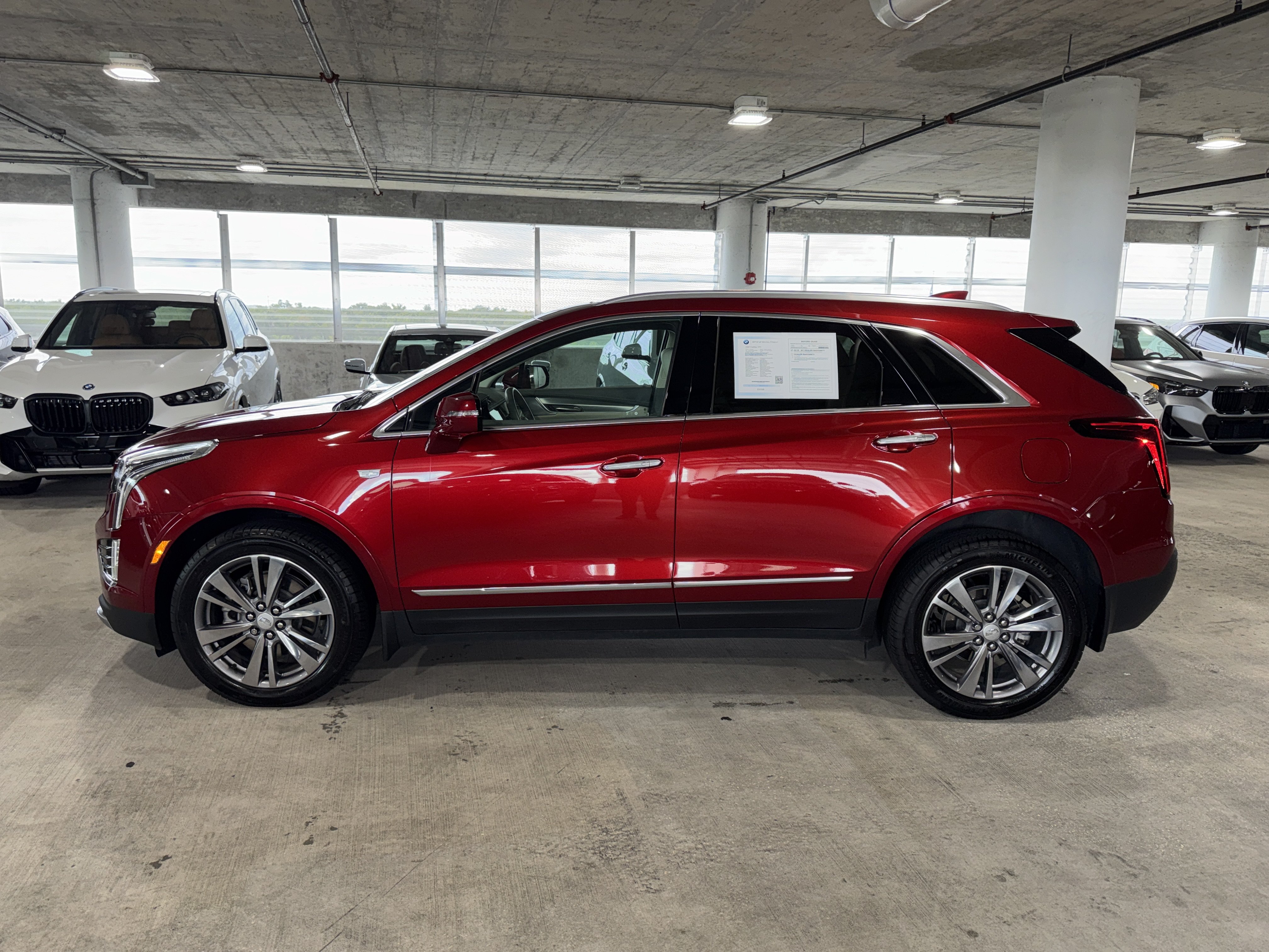 Used 2024 Cadillac XT5 Premium Luxury FWD image 5