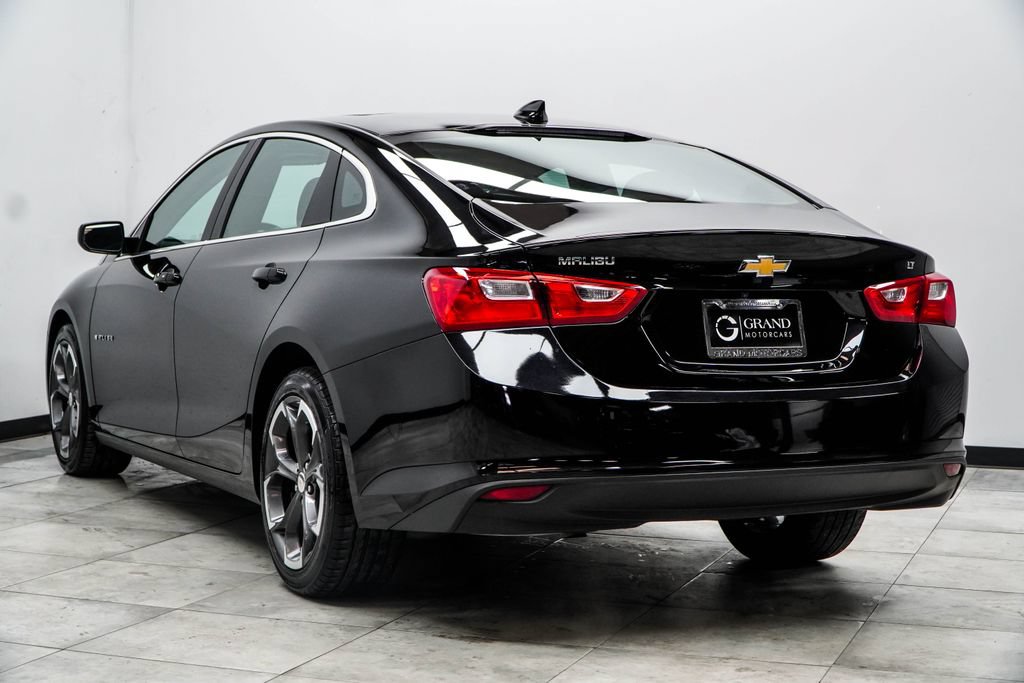 Used 2023 Chevrolet Malibu LT FWD image 9
