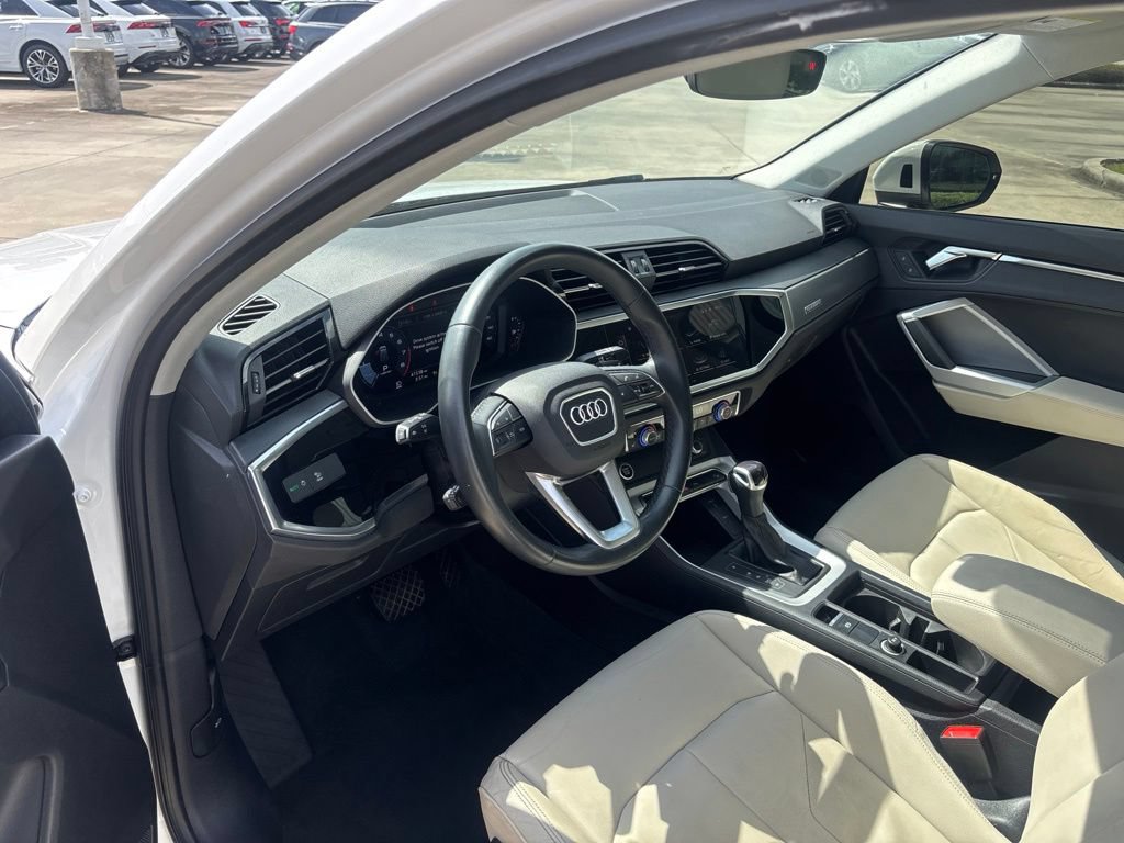Used 2023 Audi Q3 2.0T Premium AWD/4WD image 22