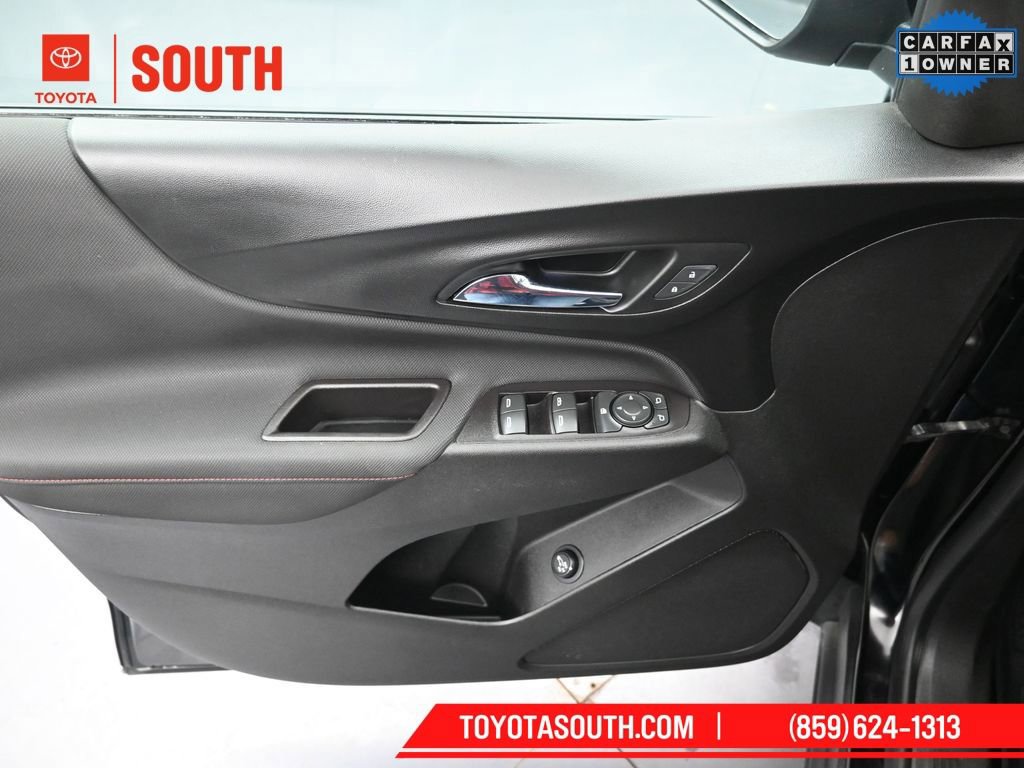 Used 2022 Chevrolet Equinox RS image 22