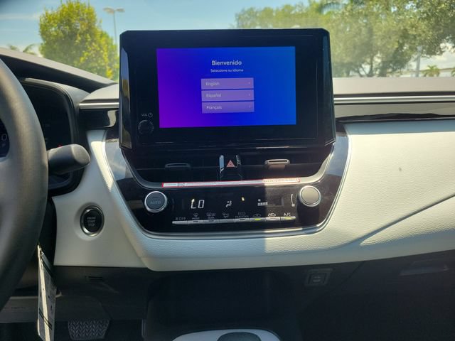 Used 2026 Toyota Corolla SE FWD image 19
