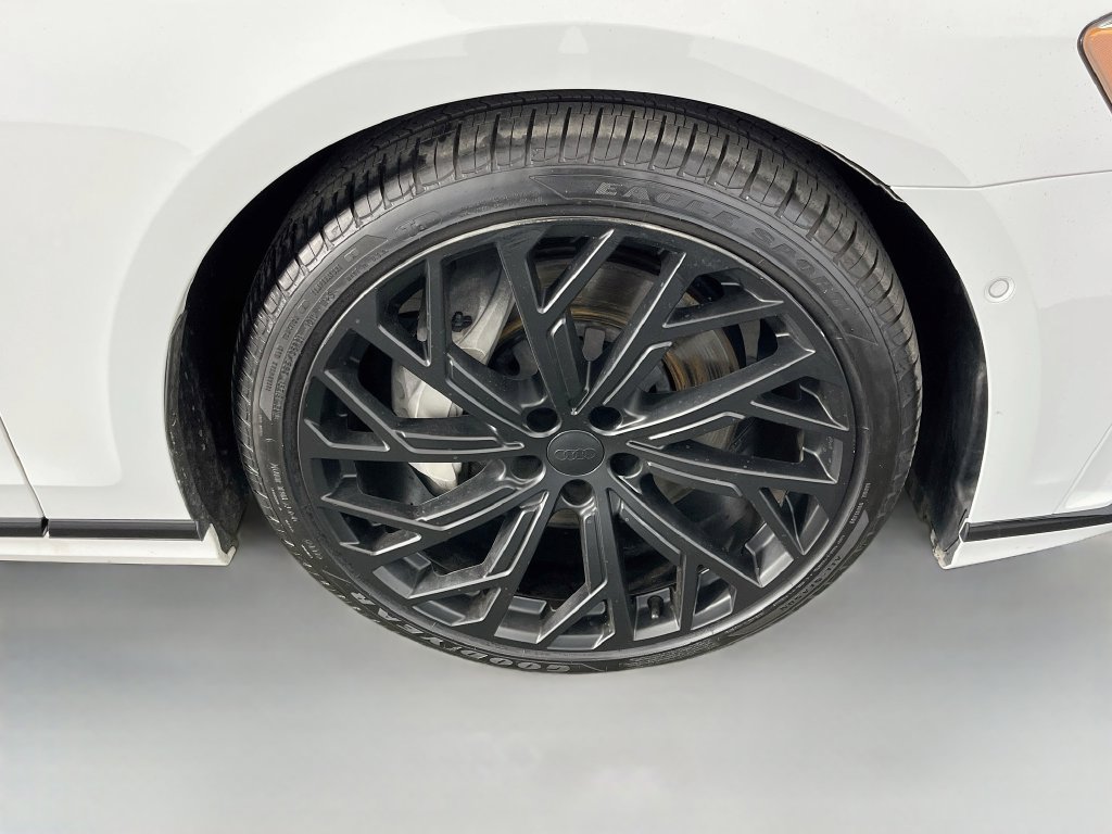 Used 2021 Audi A8 L 3.0T w/ Executive Plus Package AWD/4WD image 36