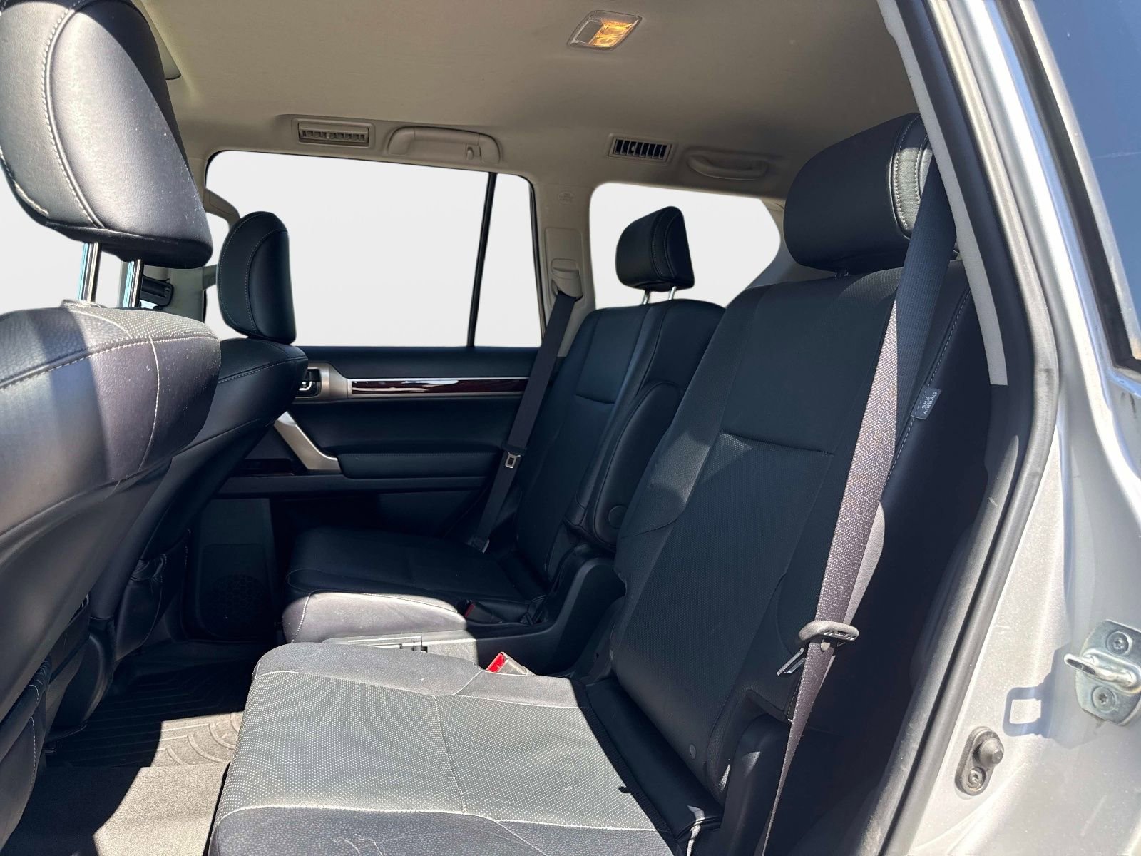 Used 2017 Lexus GX 460 Premium image 10