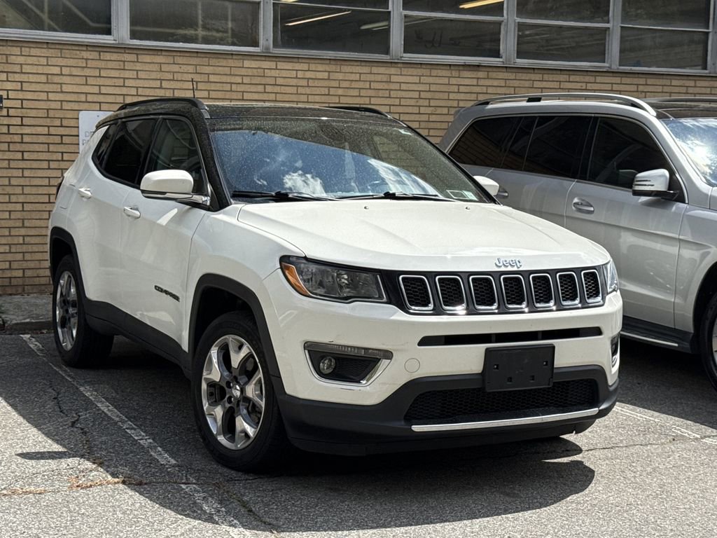 Used 2020 Jeep Compass Limited image 1