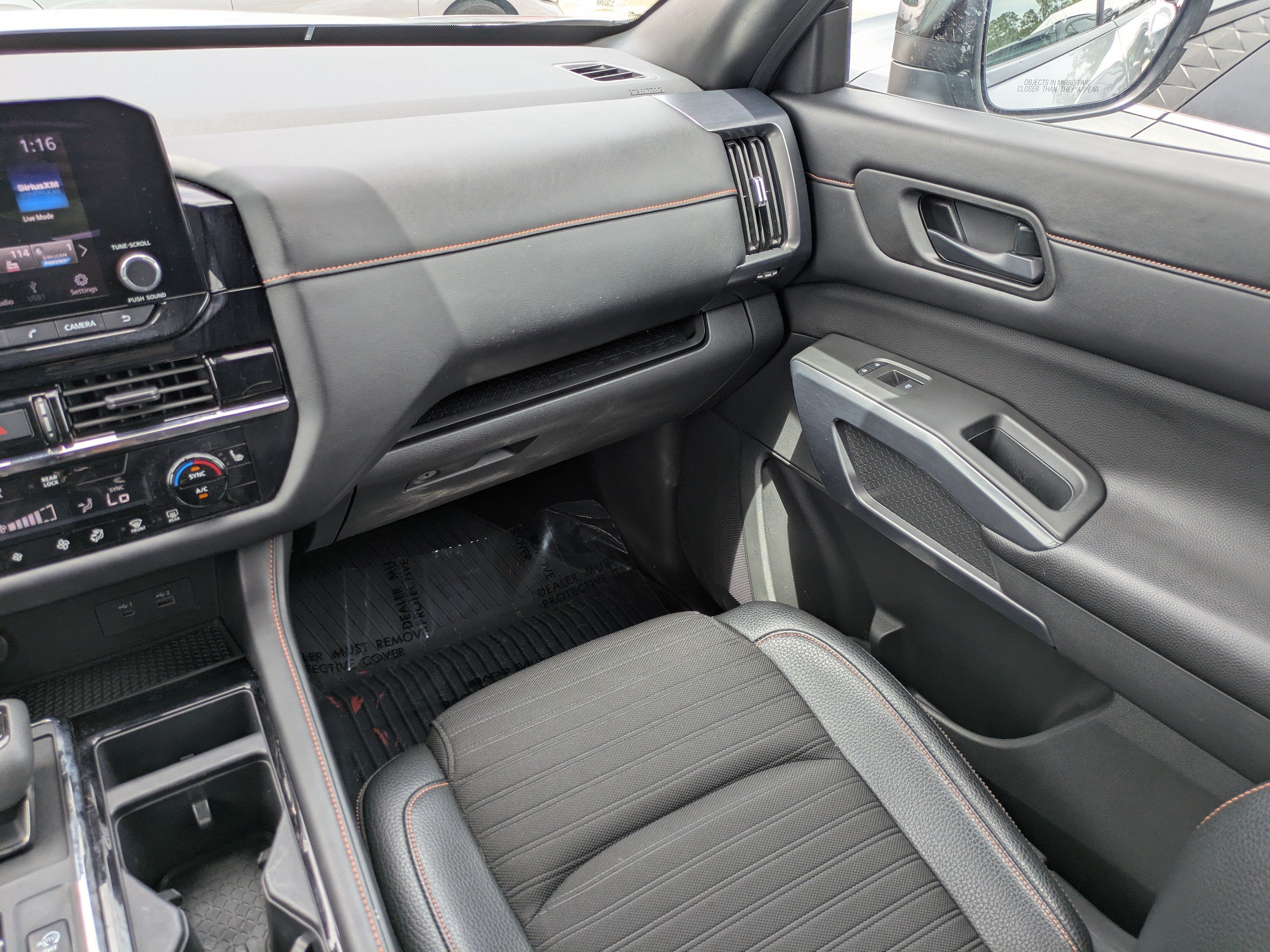 Used 2024 Nissan Pathfinder Rock Creek AWD/4WD image 15