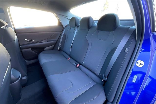 New 2026 Hyundai Elantra SE w/ Cargo Package image 10