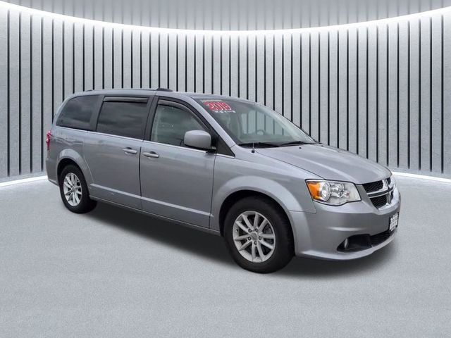 Used 2019 Dodge Grand Caravan SXT w/ Driver Convenience Group FWD image 3