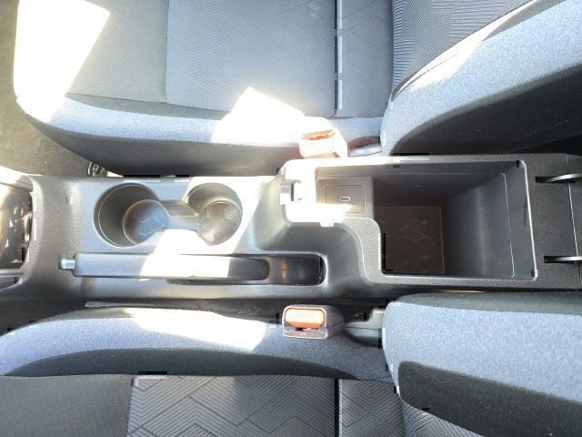 Used 2024 Nissan Versa SV FWD image 21