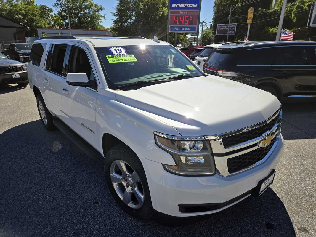 Used 2019 Chevrolet Suburban LT AWD/4WD image 9