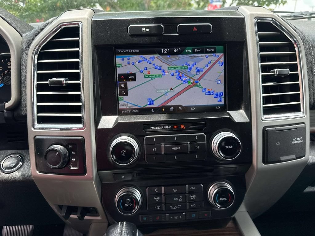 Used 2015 Ford F150 Lariat w/ Equipment Group 502A Luxury AWD/4WD image 26