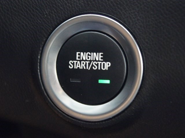 Used 2024 GMC Terrain SLE image 7