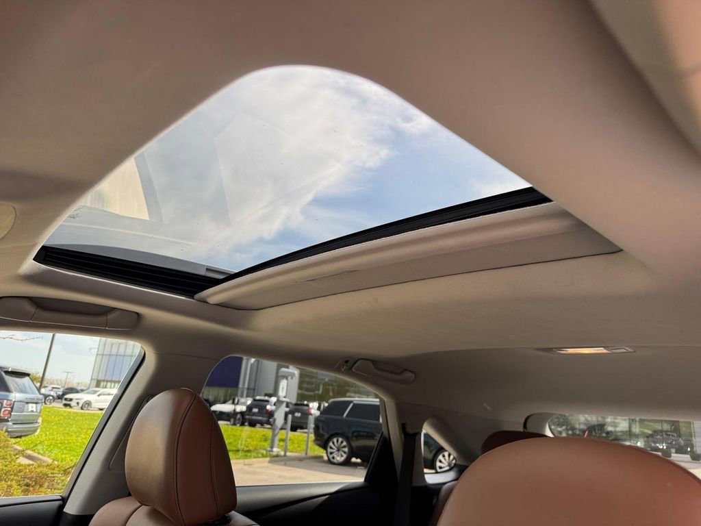 Used 2014 Lexus RX 450h AWD image 7