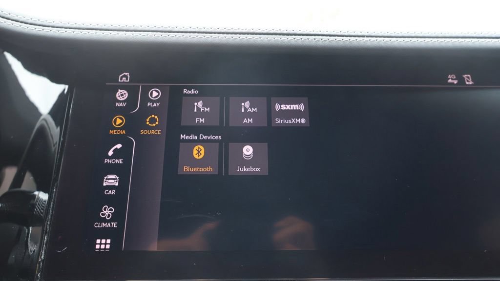 Used 2022 Bentley Flying Spur V8 AWD/4WD image 33