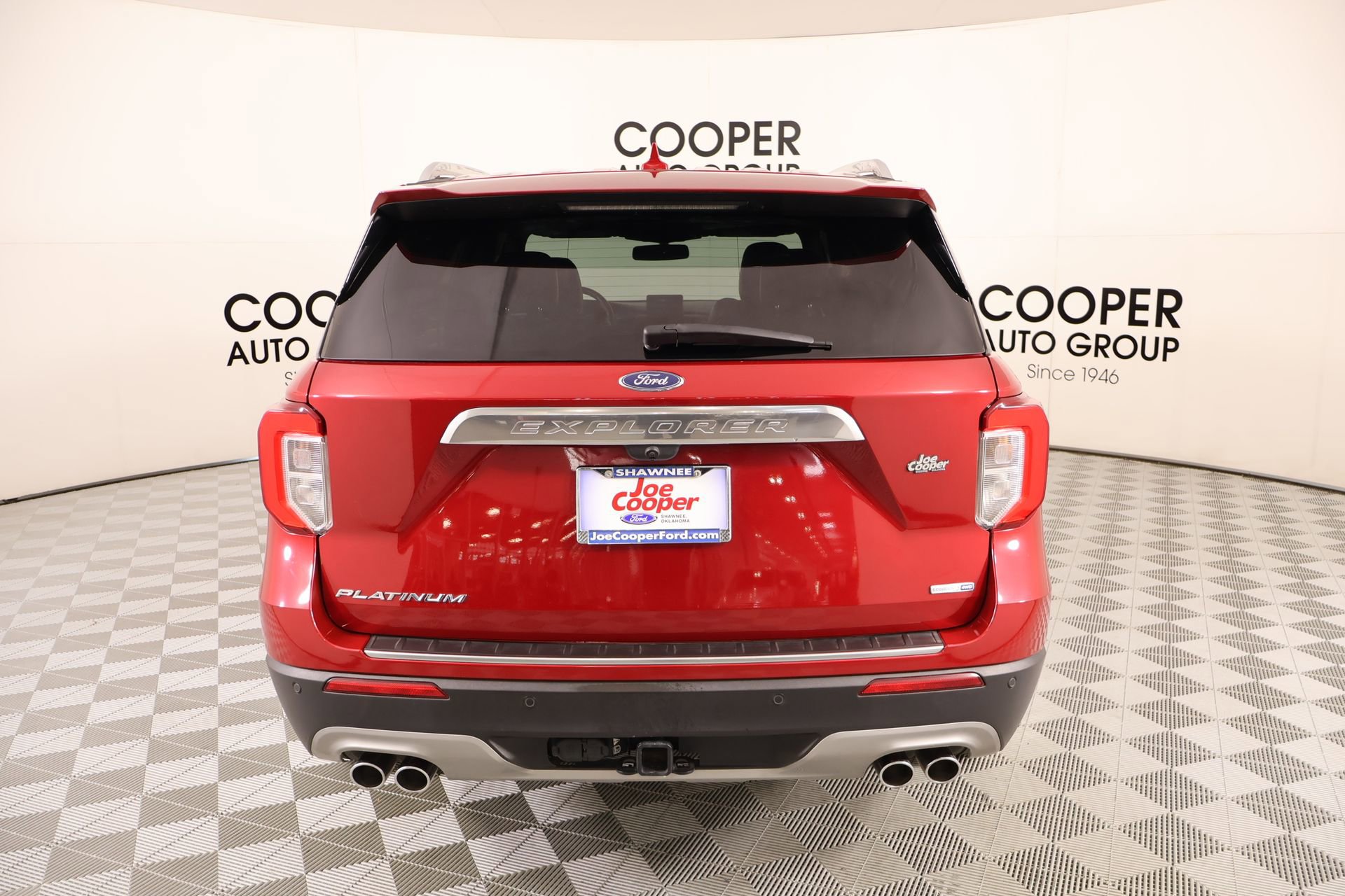 Used 2020 Ford Explorer Platinum w/ Premium Technology Package AWD/4WD image 24