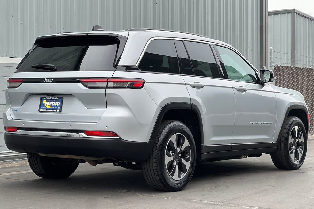 Used 2024 Jeep Grand Cherokee Limited 4xe image 4