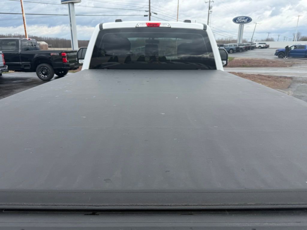 Used 2022 Ford F250 XL w/ Power Equipment Group image 5