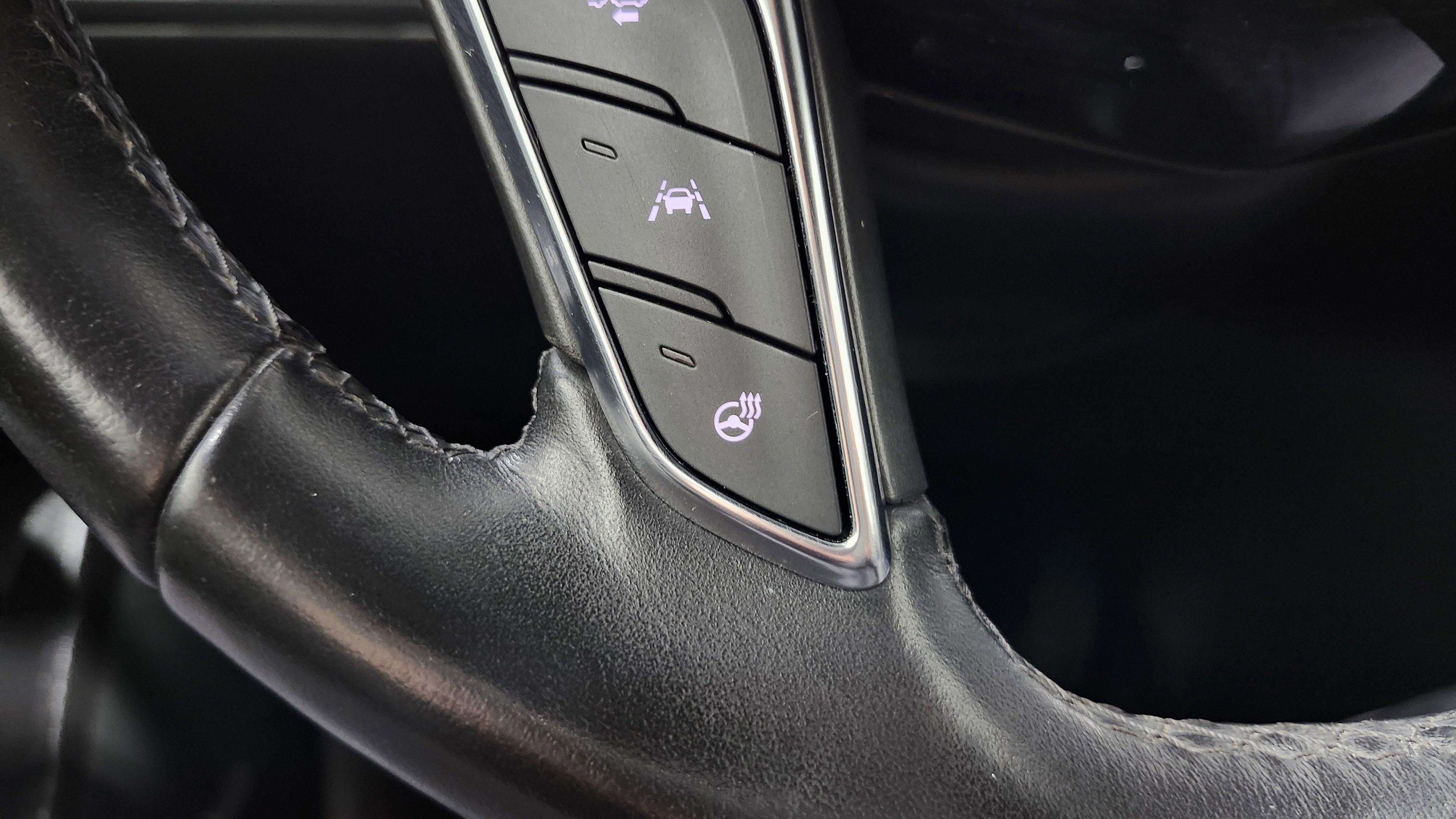 Used 2020 Cadillac XT5 Premium Luxury image 12