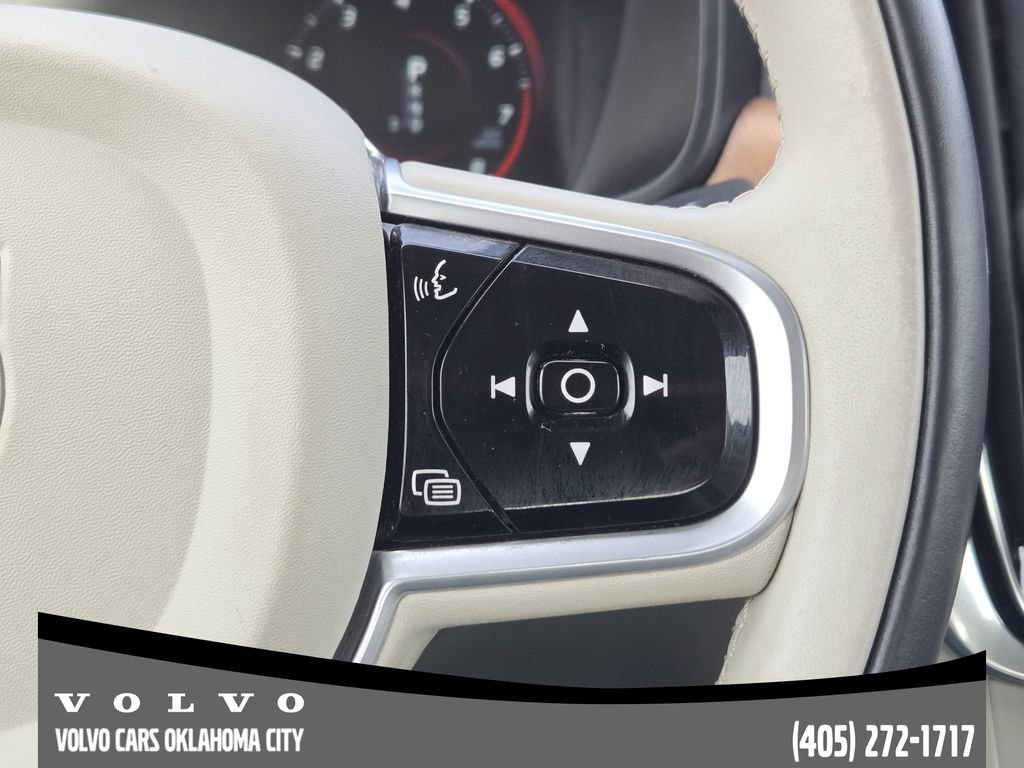 Used 2017 Volvo S90 T6 Inscription w/ Vision Package image 28