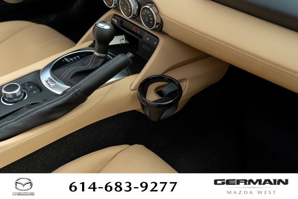 New 2026 MAZDA MX-5 Miata RF Grand Touring w/ Appearance Package RWD image 33