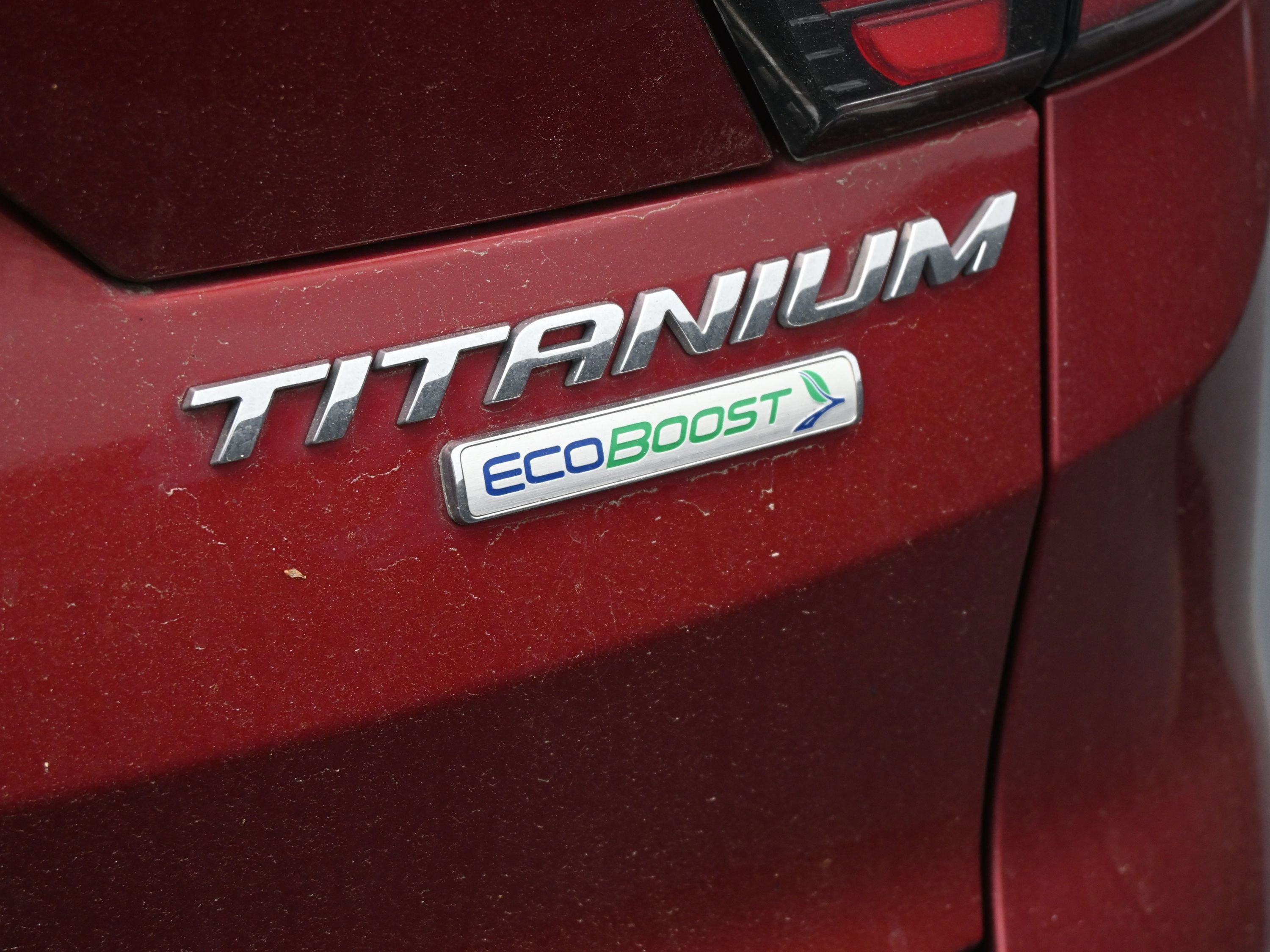 Used 2017 Ford Escape Titanium w/ Equipment Group 301A image 21