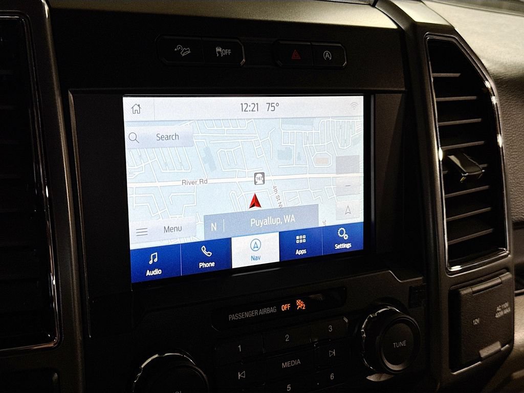 Used 2020 Ford F150 XLT w/ Equipment Group 302A Luxury AWD/4WD image 22