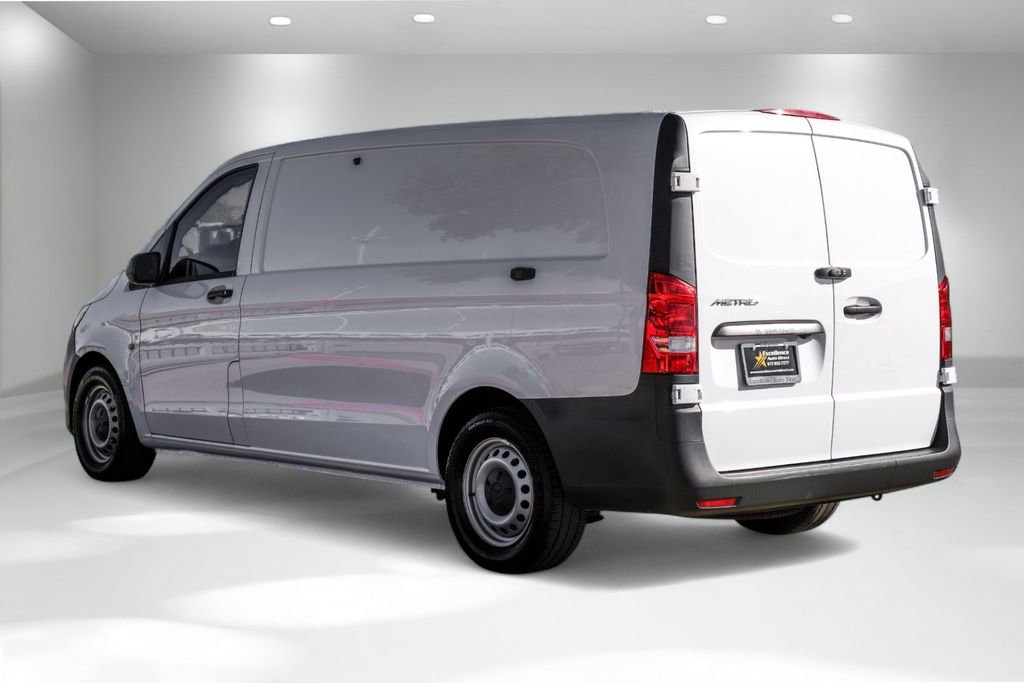 Used 2023 Mercedes-Benz Metris image 8