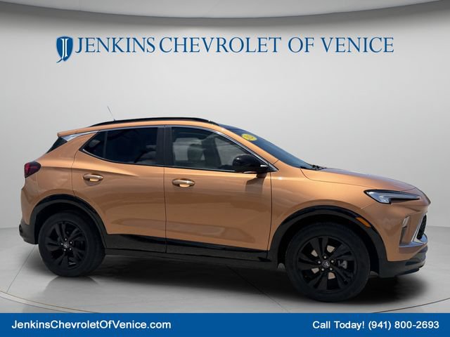 Used 2024 Buick Encore GX Sport Touring w/ Comfort Package AWD/4WD image 2
